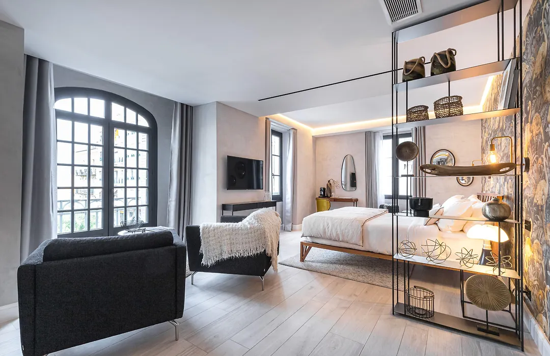 Le Dortoir Boutique Suites-1